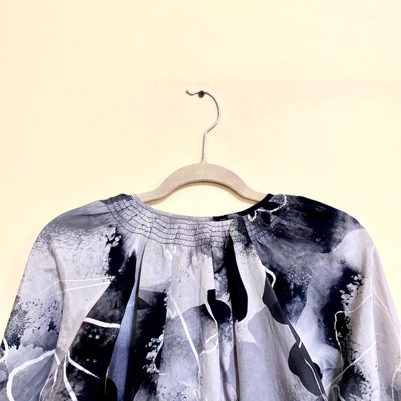 NWT Tucker The Classic Cotton Silk Button-Down Blouse Watercolor Print MSRP$295 - Picture 9 of 13